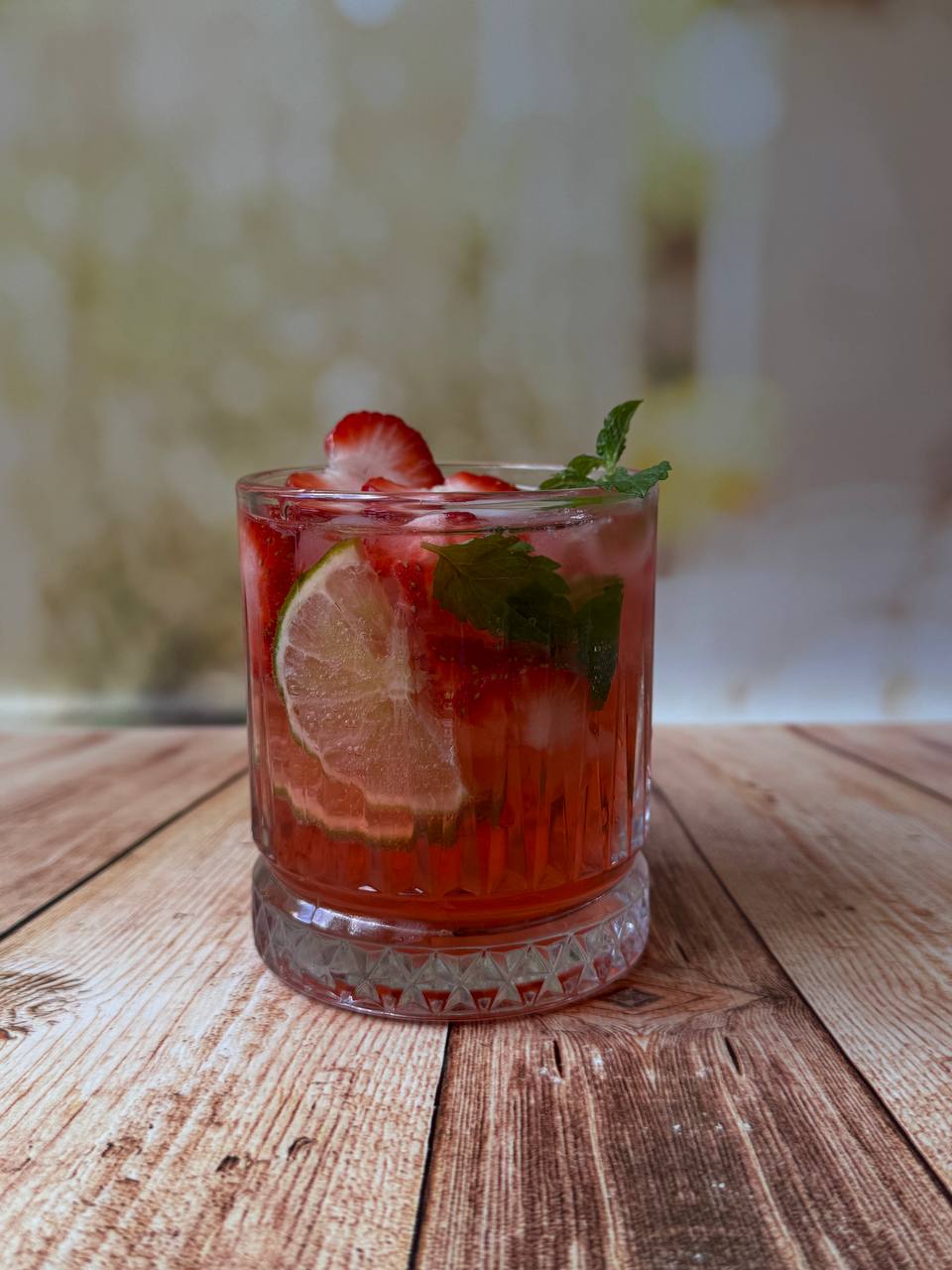 Клубника - бобы Тонка