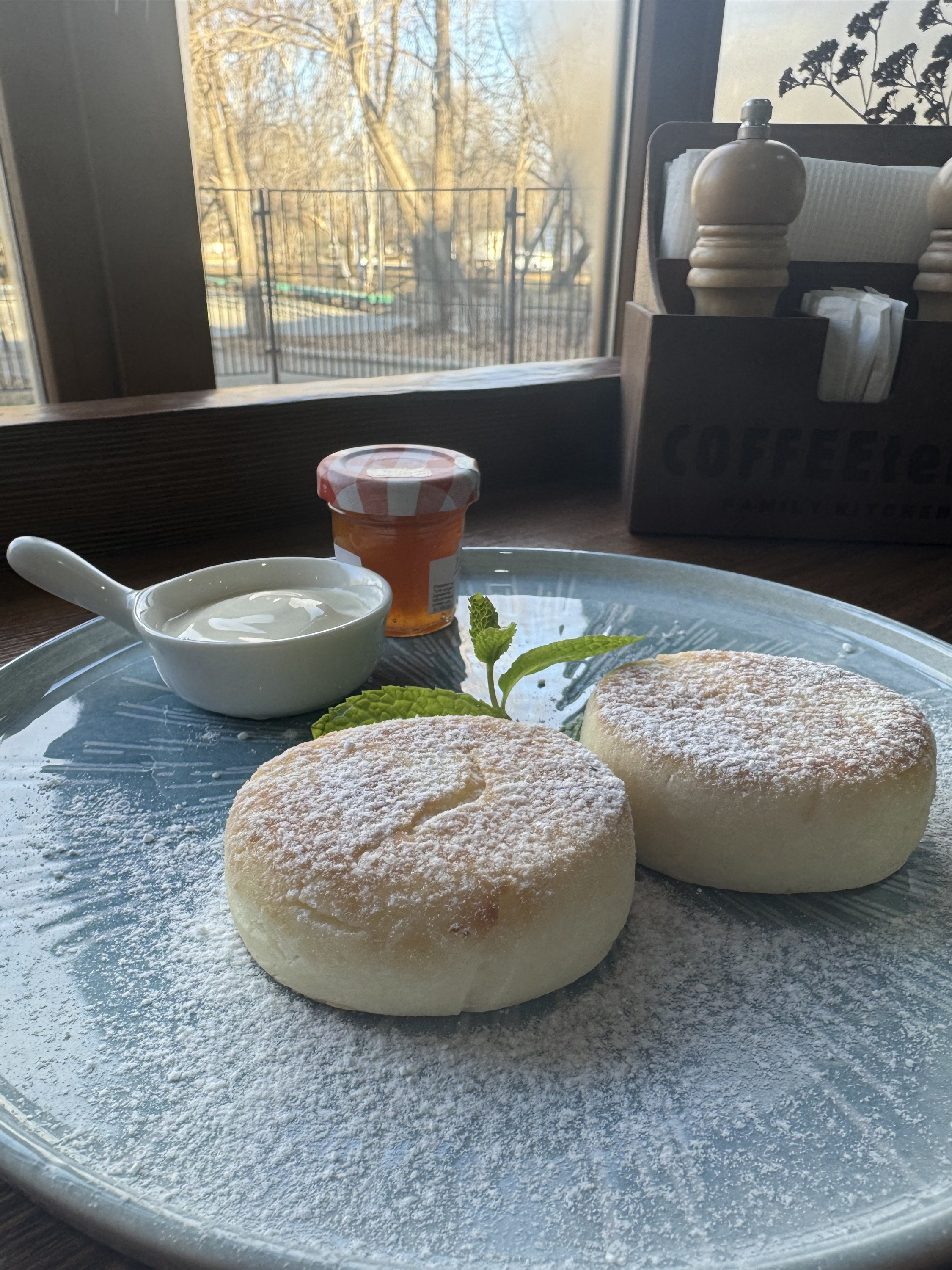 Сырники с домашним вареньем