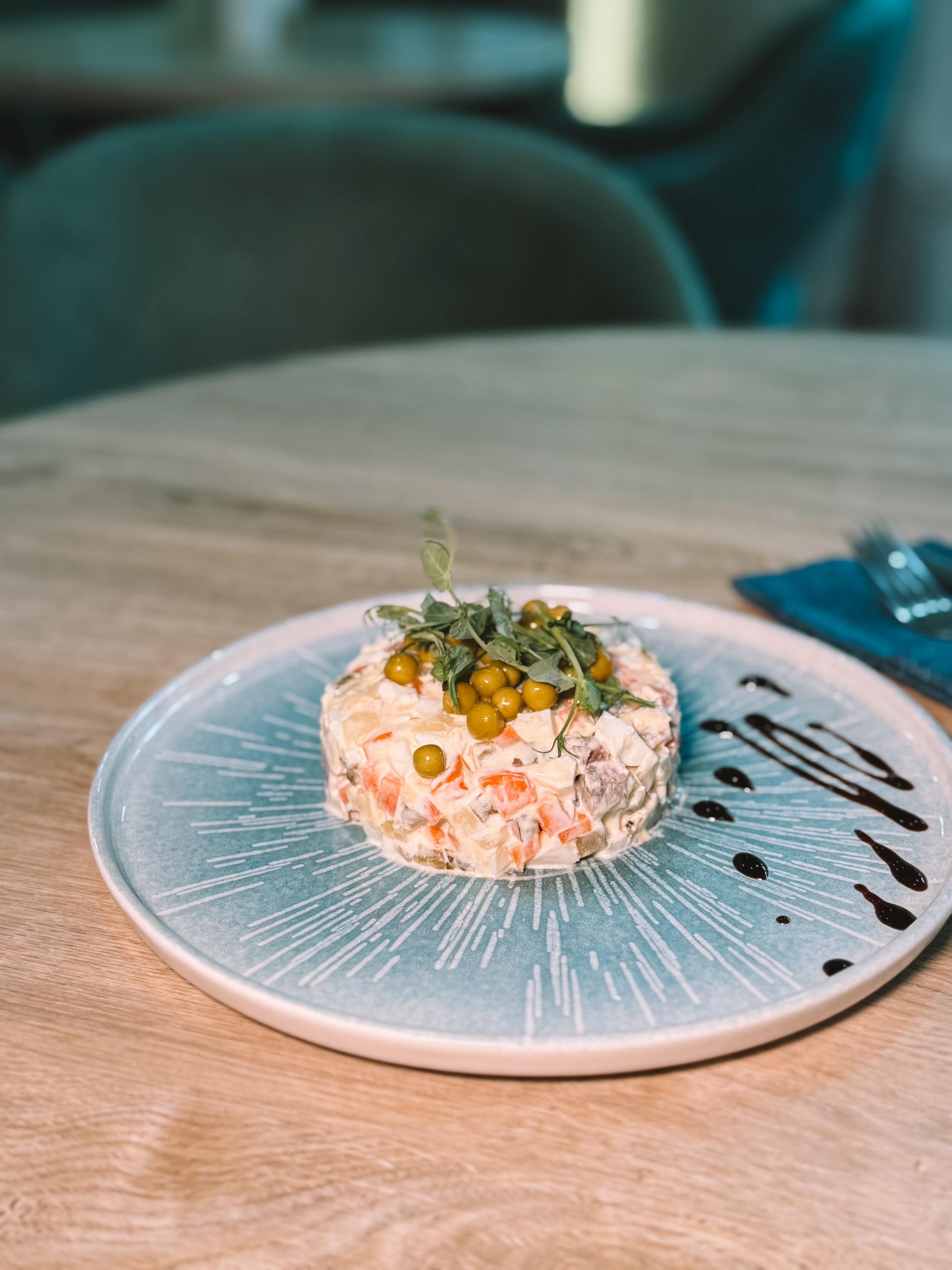 Оливье с языком